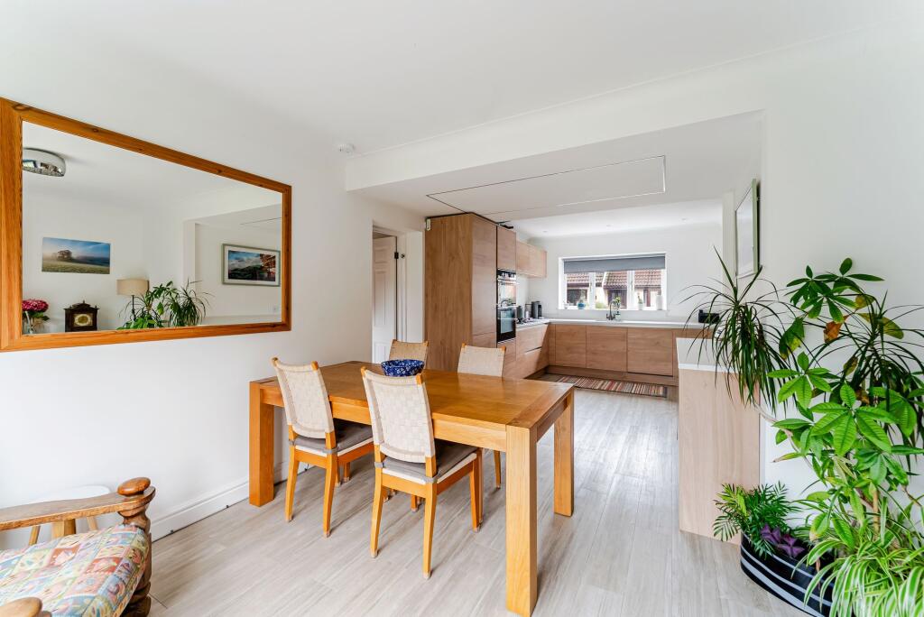 Russett Grove, Nailsea, BS48 - View 5