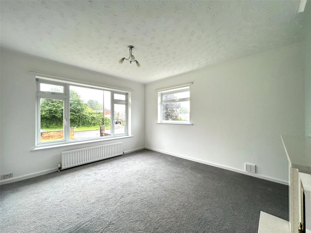 Vicarage Close, Chard, TA20 photo 3
