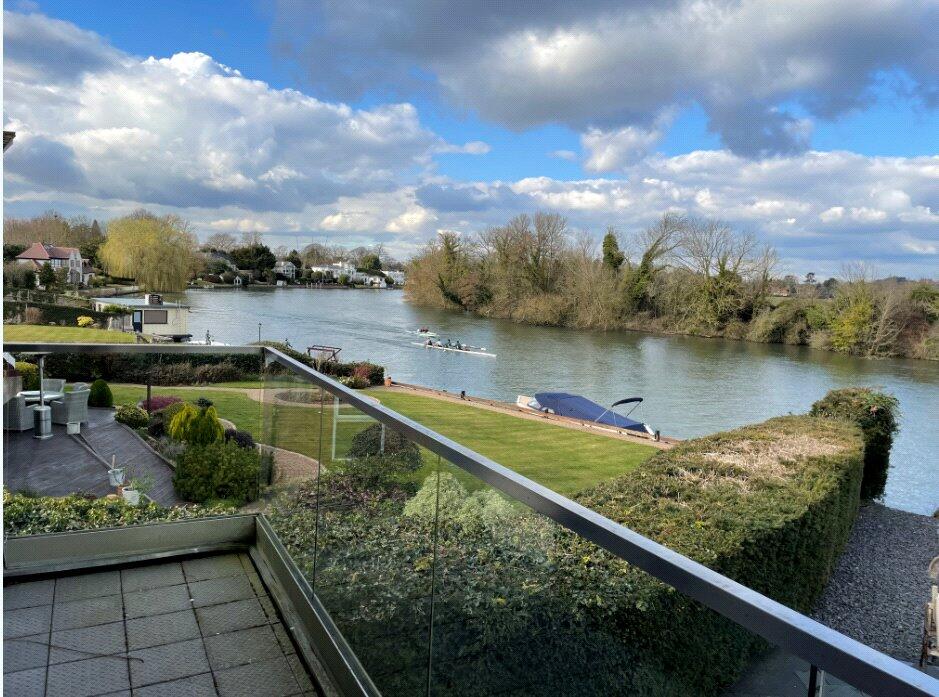 Main image of property: Vicarage Walk, Bray, Maidenhead, Berkshire, SL6