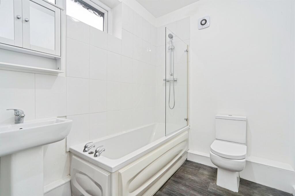 Additional image 13 of Dockfield Terrace, Shipley
