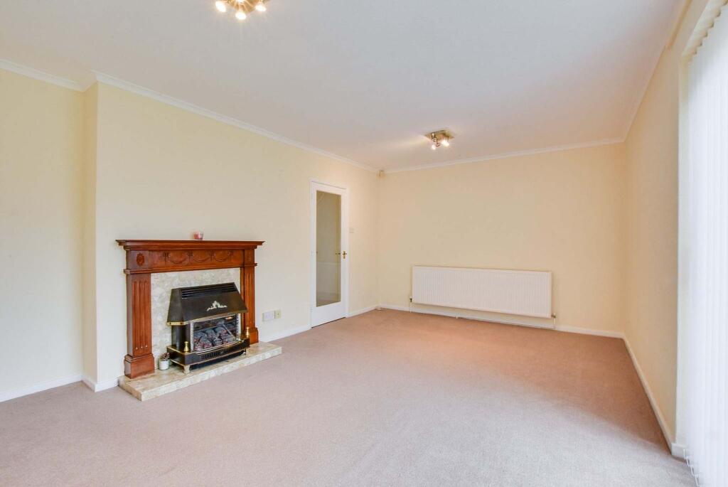 Coombe Rise, Oadby, Leicester photo 2