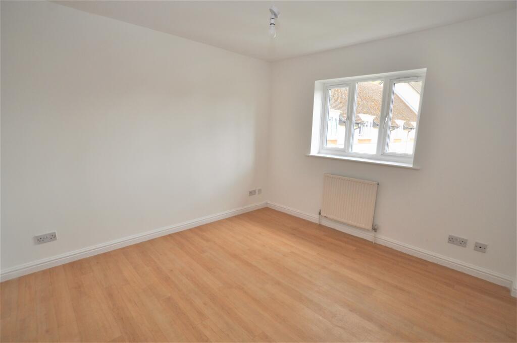 Apartment in Stevenage - More