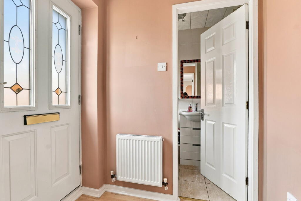House in Rotherham, Bramley - View 5