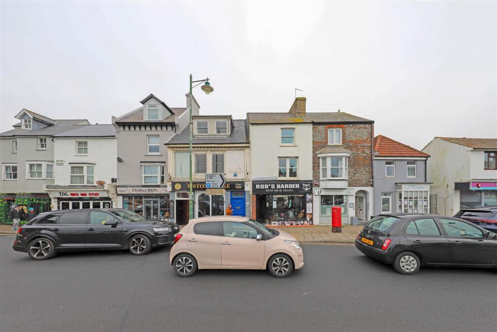 High Street, Shoreham-By-Sea photo 2