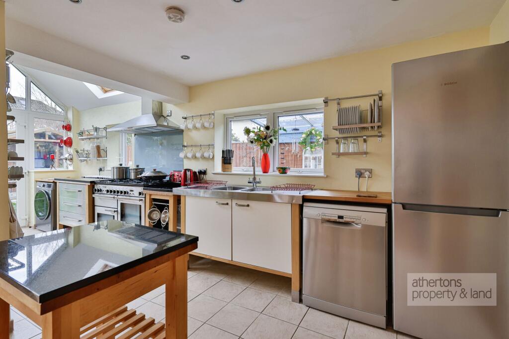 House in Blackburn - View 4