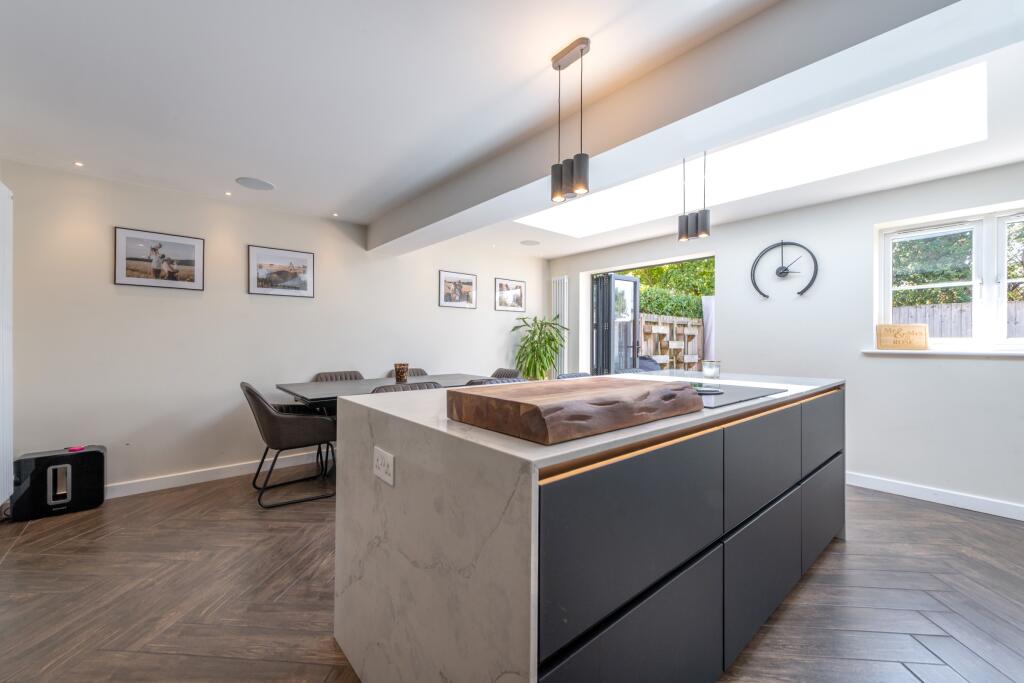 House in Salisbury - View 4