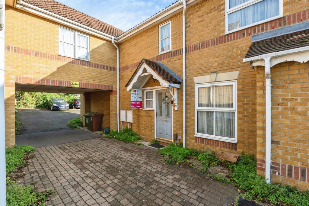 3-bed terraced on Newburgh Road, Grays, £375,000