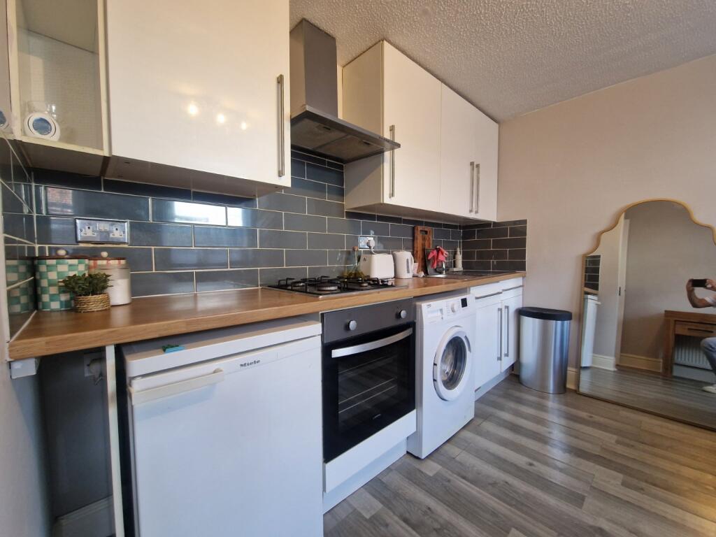 Apartment in Portsmouth - View 4