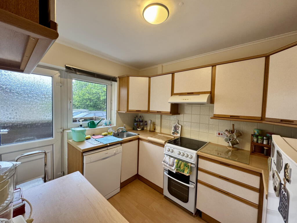 All Hallows Road, Walkington, HU17 8SJ photo 3