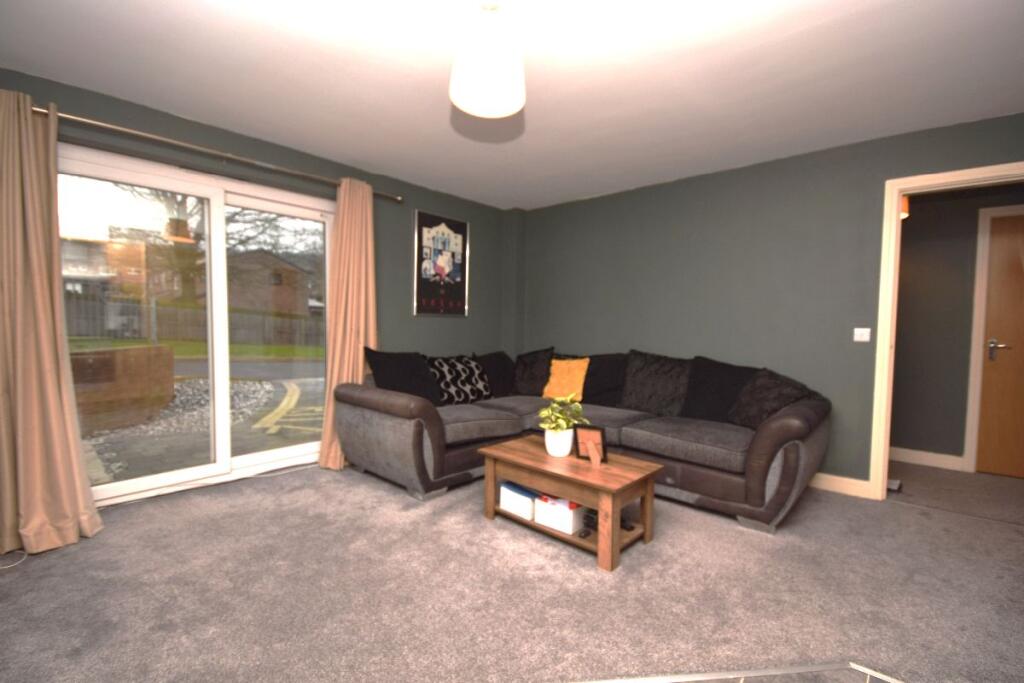 Cambridge Drive, Penrith photo 4