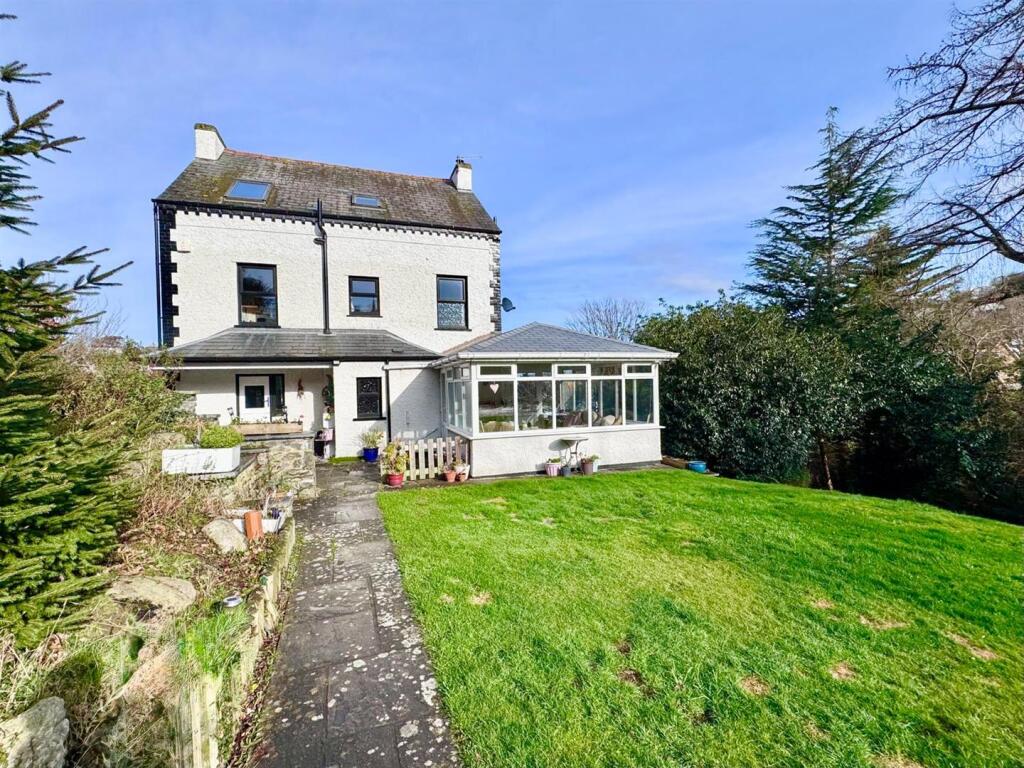 Llanrwst Road, Conwy photo 2