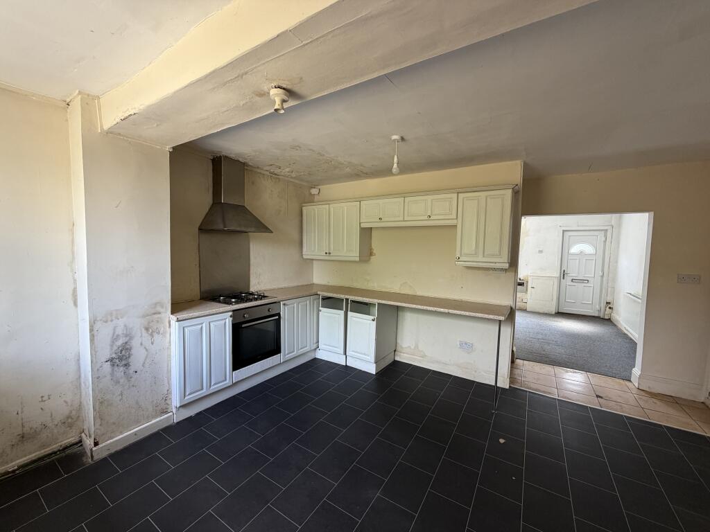 23 Crab Lane, Manchester, M9 8NB photo 3