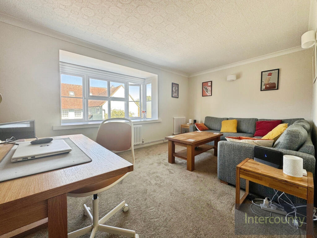 Apartment in Cambridge - View 3
