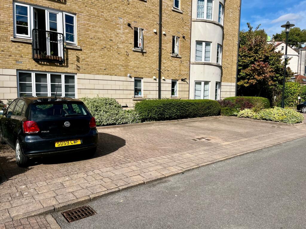 Property photo 11