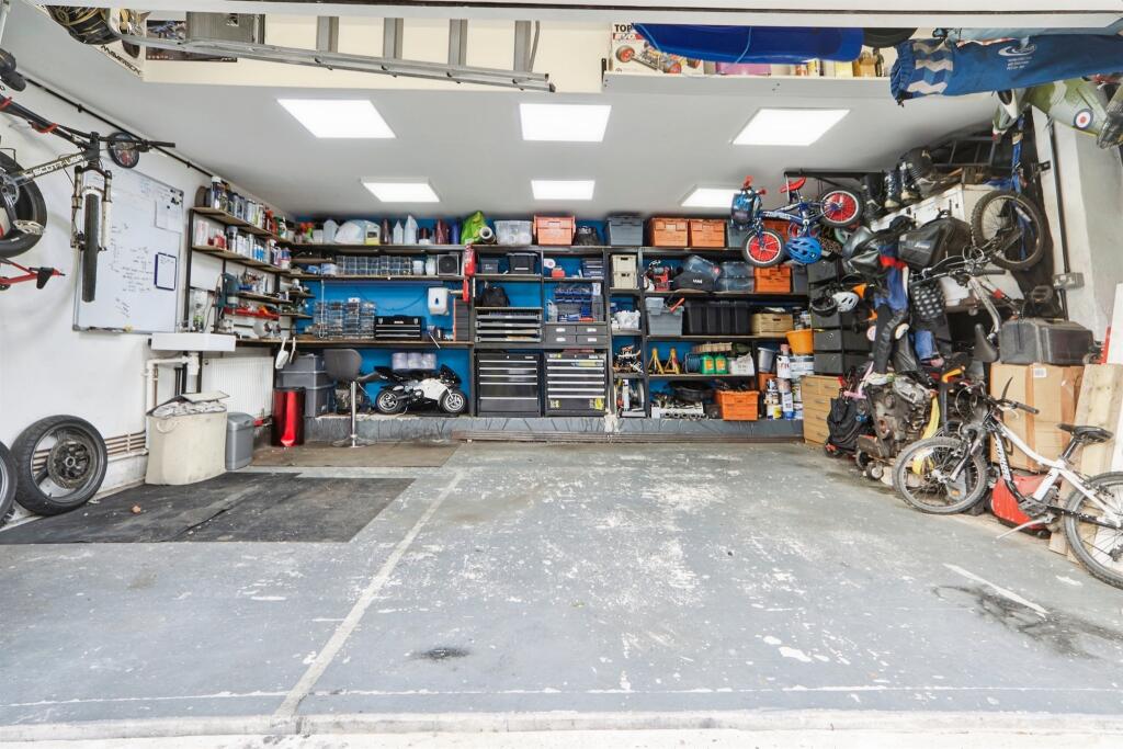 Additional image 25 of Ryan Grove, Keighley