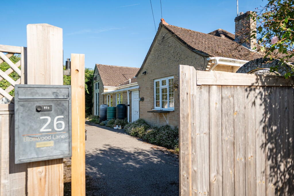 Main image of property: Bloswood Lane, Whitchurch, RG28 7BJ