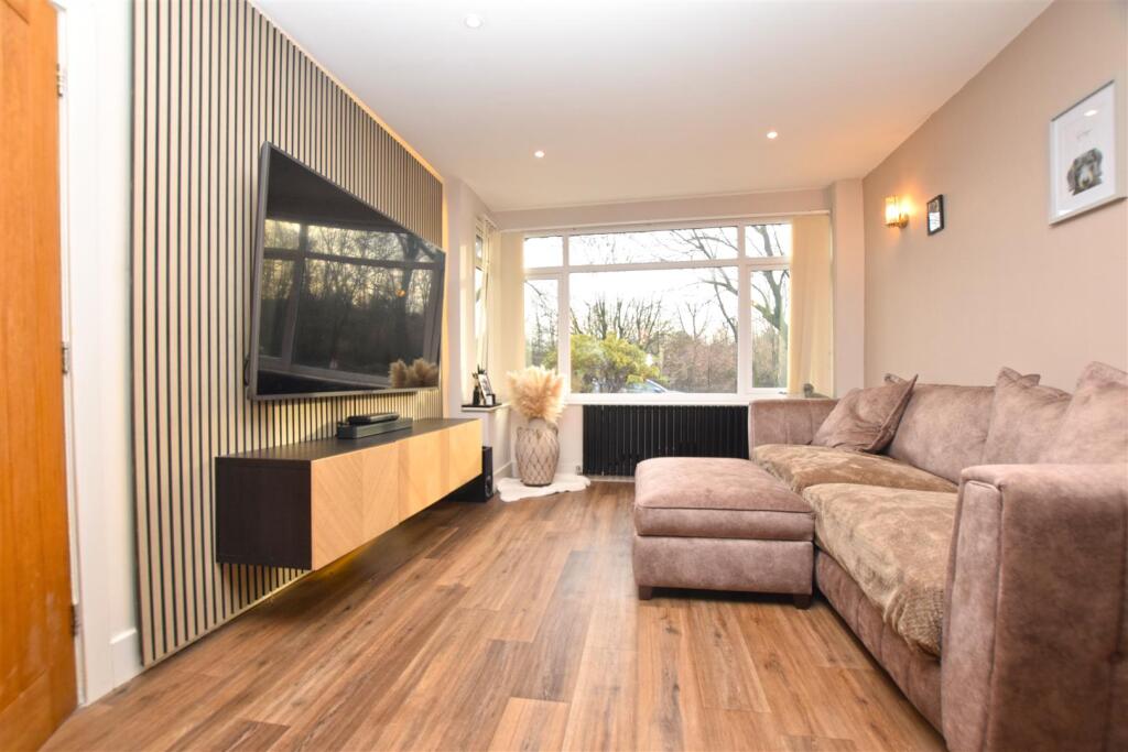Kirkway, Alkrington,Manchester photo 2