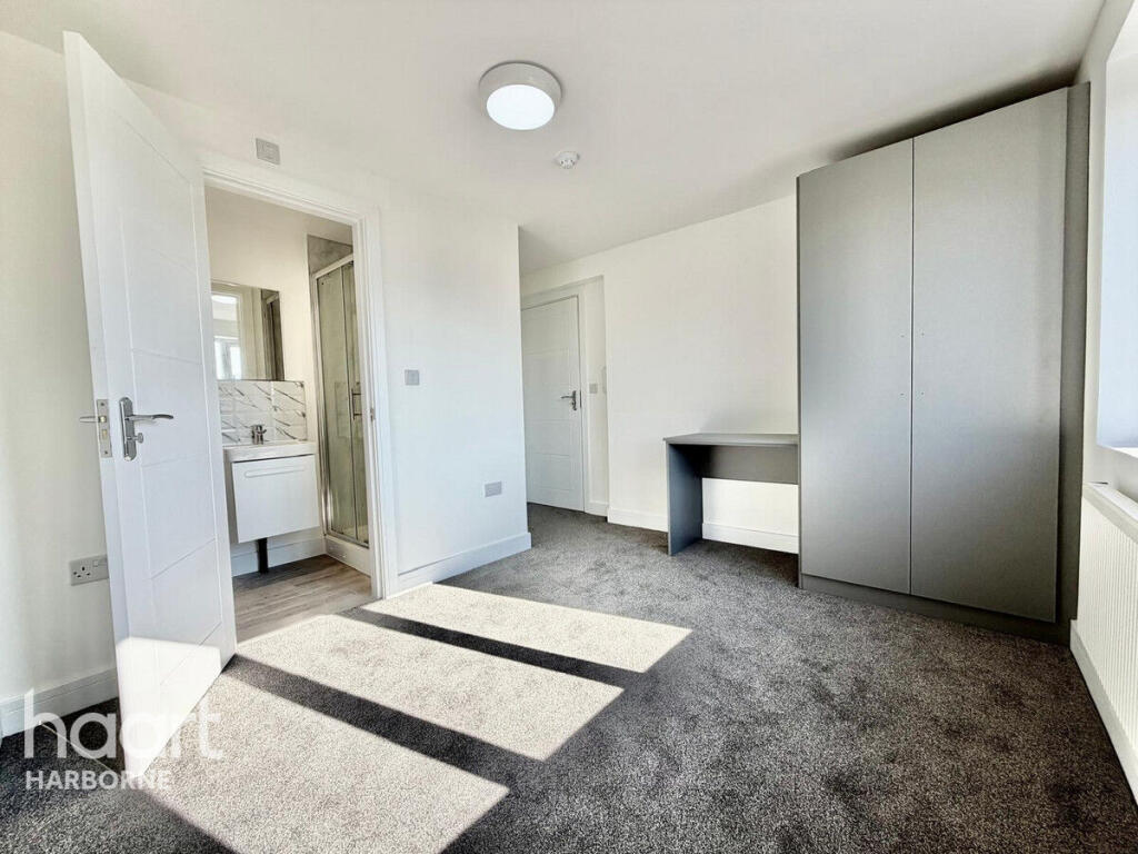 Additional image 8 of Brand New En-suite Rooms, Oldbury