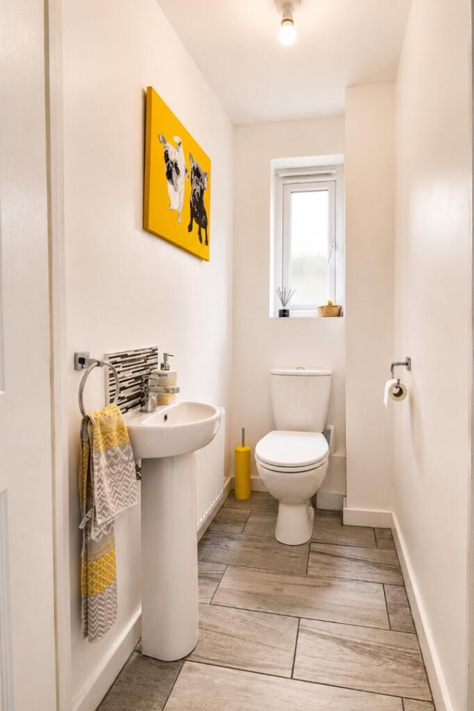 House in Burnley, Rose Grove - View 5