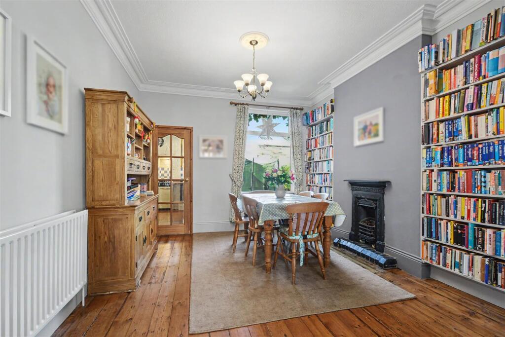 House in Rushcliffe, Lady Bay - View 5