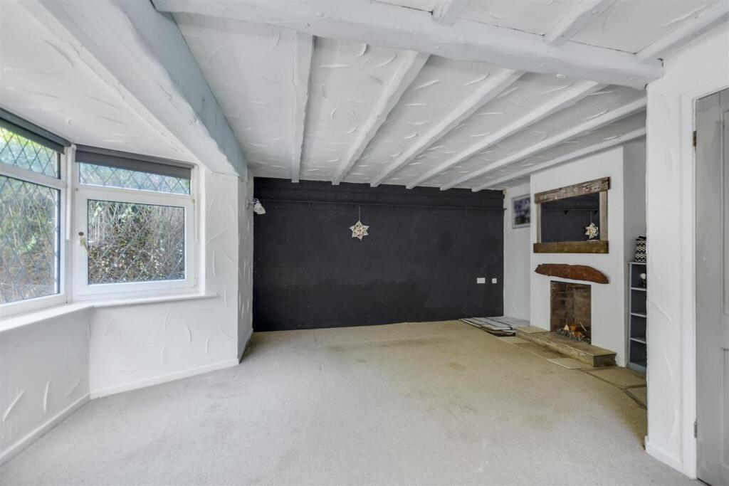 House in Nottingham, Stapleford - View 4