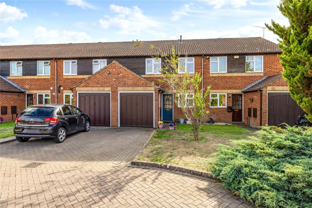 Main image of property: The Mulberries, Farnham, Surrey, GU9