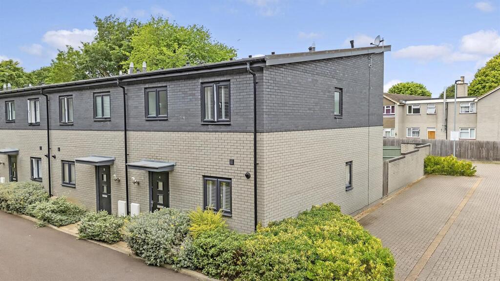 Main image of property: Florence Close, Great Warley