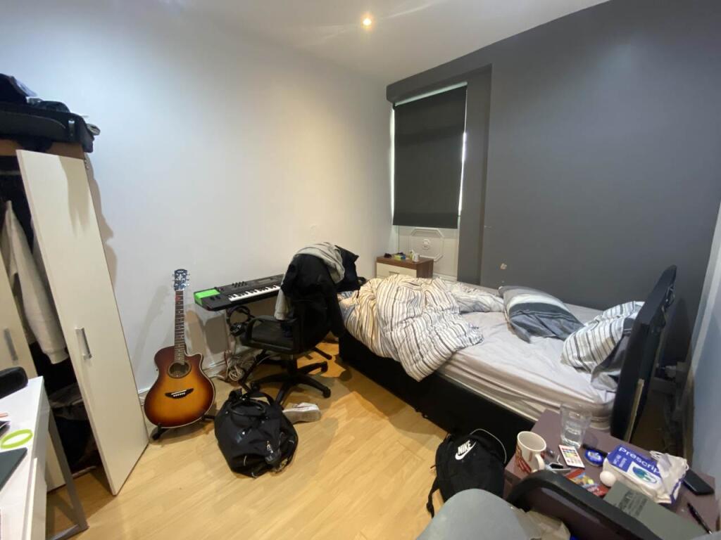 House in Cardiff - View 5