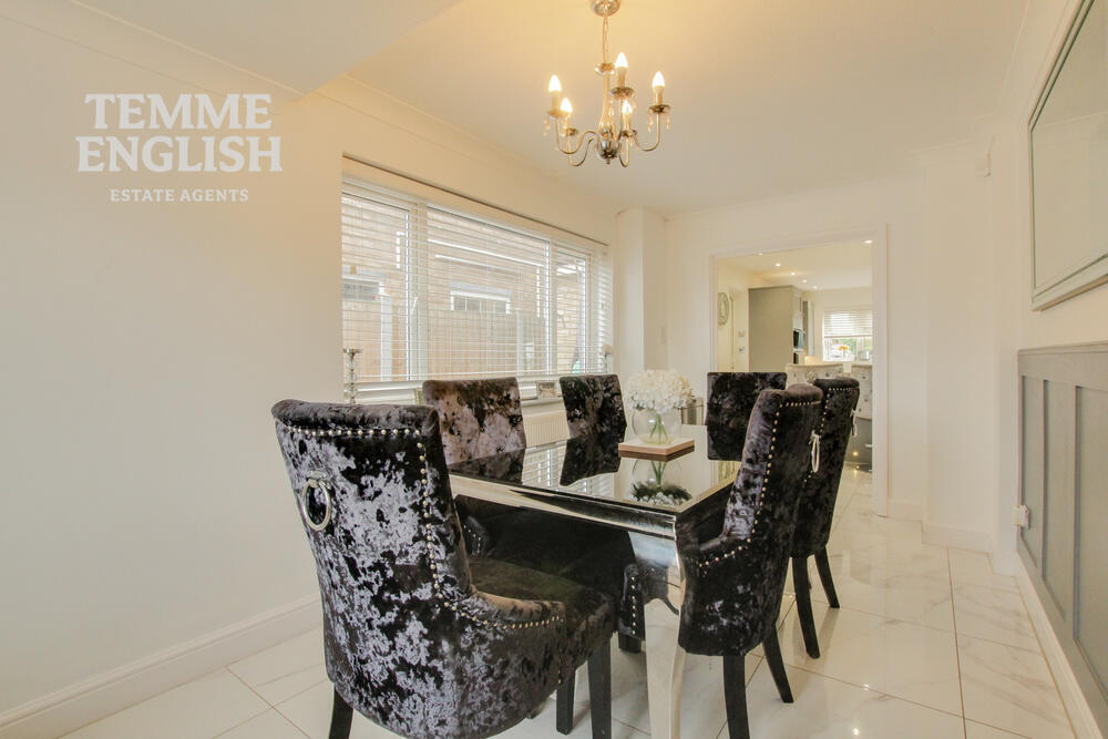 Ozonia Way, Wickford, Essex, SS12 photo 4