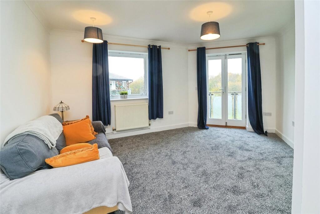 Main image of property: Pye Bridge End, Broughton, Milton Keynes, Buckinghamshire, MK10