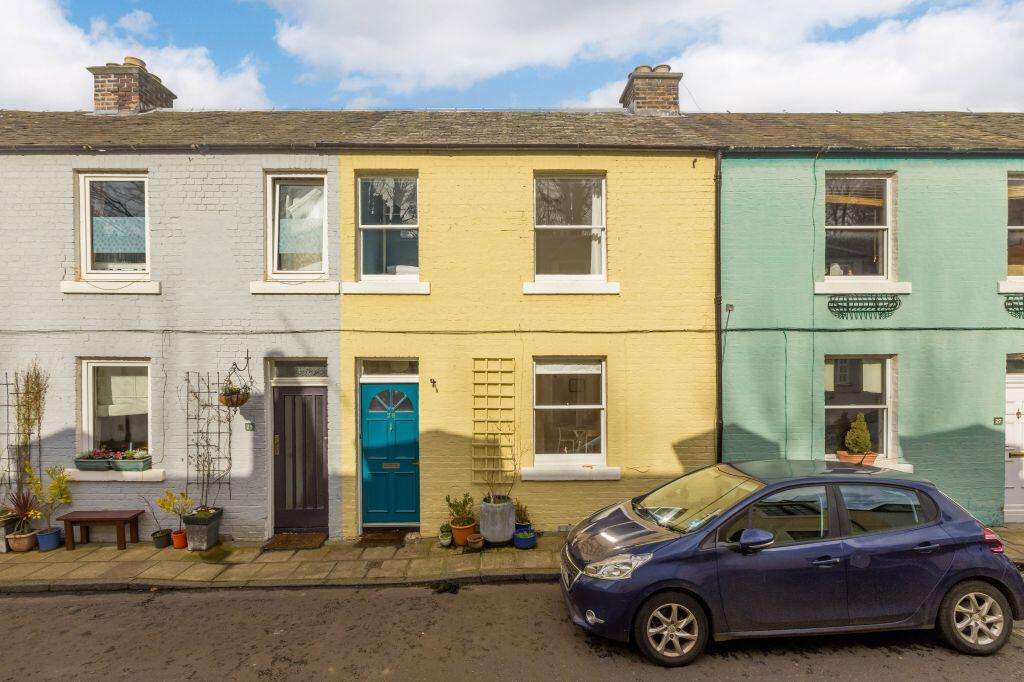 Main image of property: 26 Wardie Square, Trinity, Edinburgh, EH5 1EU