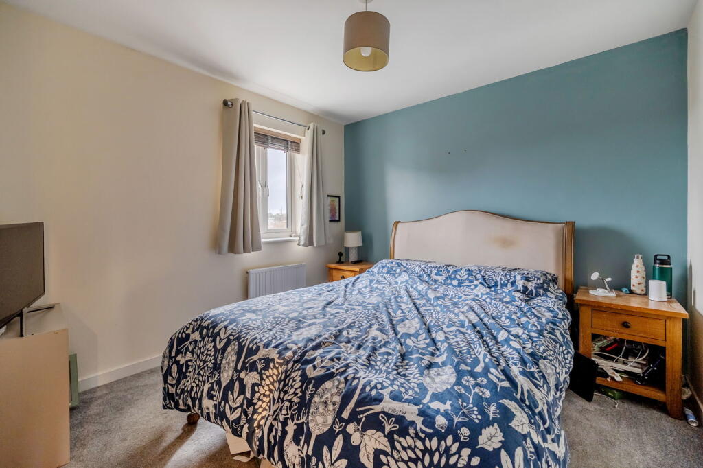 Magdalen Gardens, Basingstoke RG24 9XW photo 5