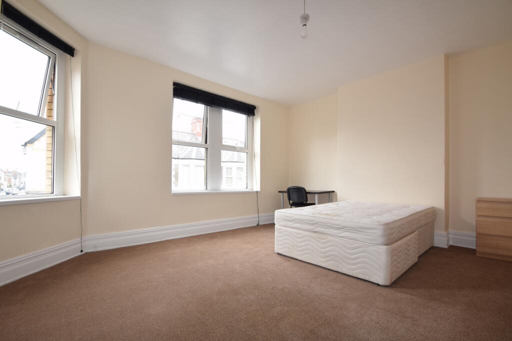 House in Cardiff - More