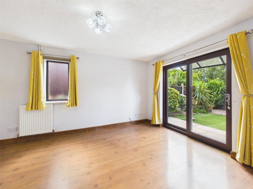 Holmesfield Drive, Heanor, Derbyshire, DE75 photo 4