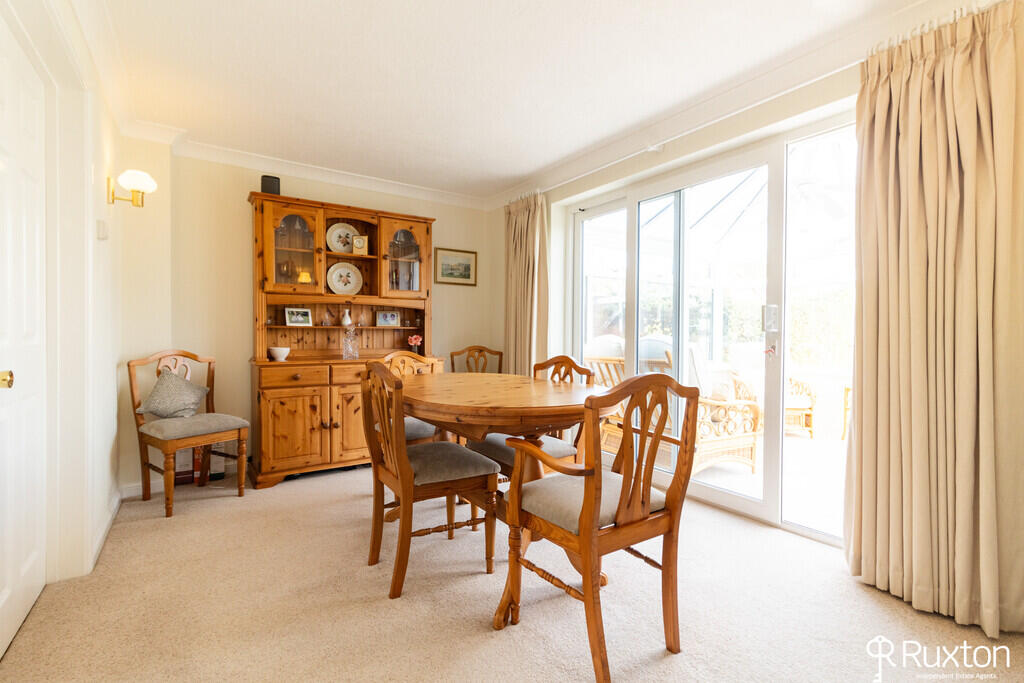 Grandborough Drive, Solihull photo 4