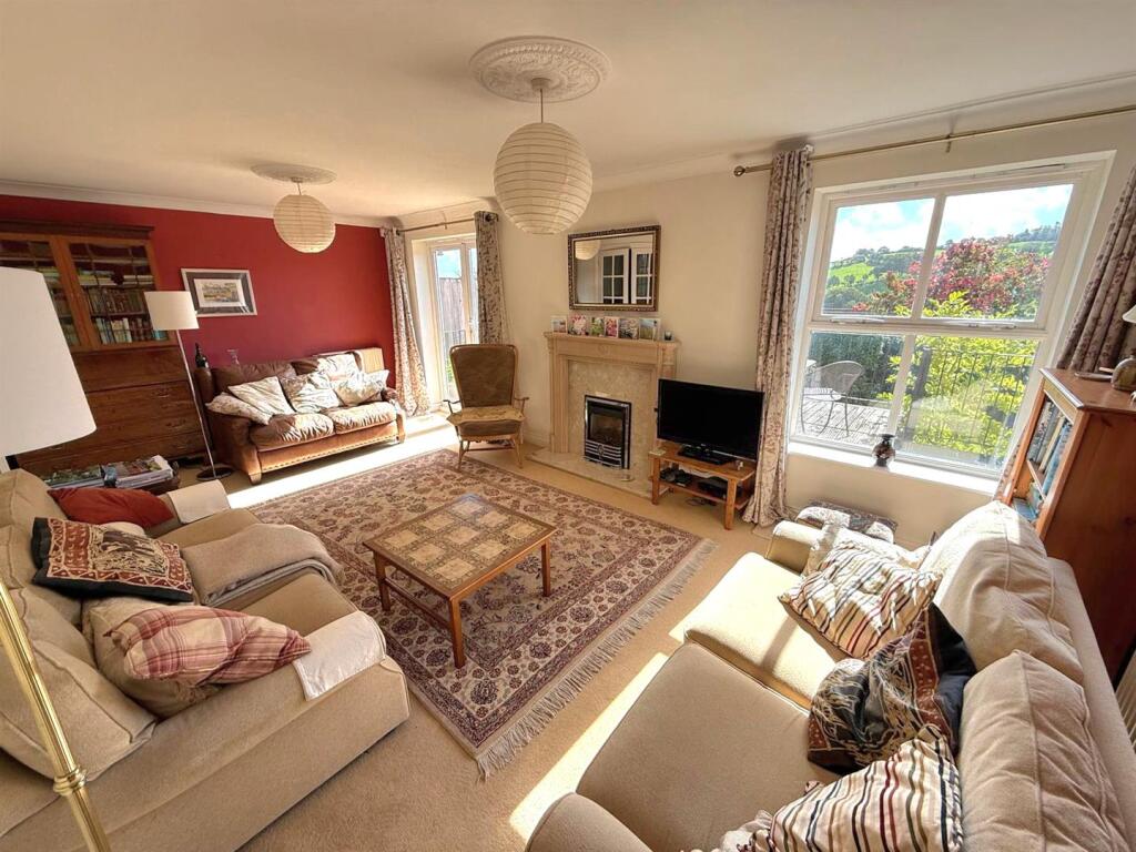House in Plymouth - View 4