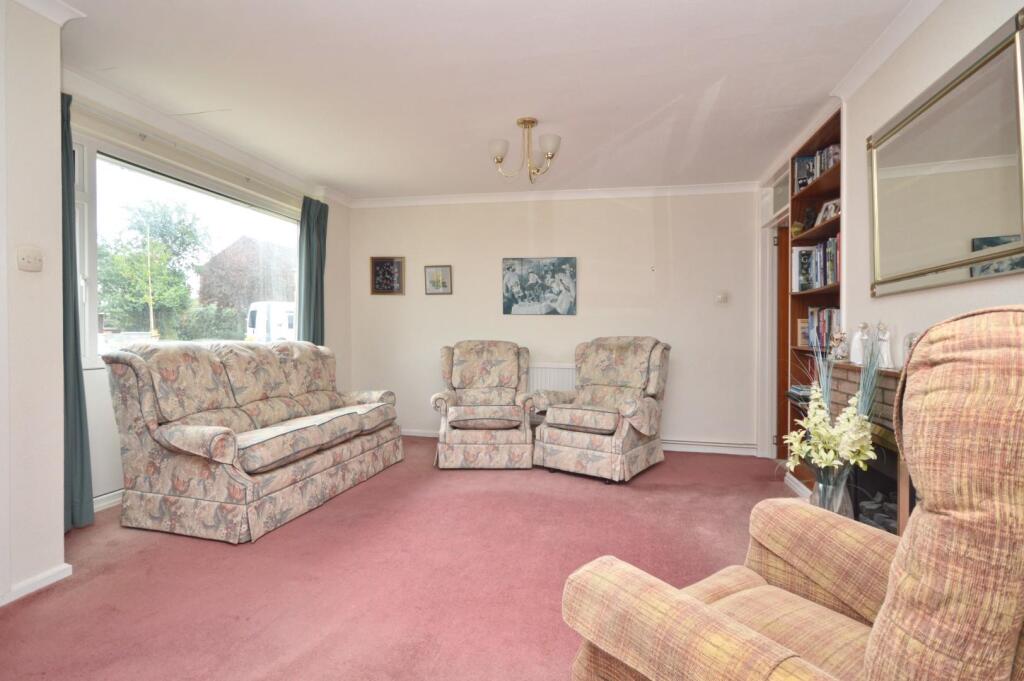 Teviot Road, Keynsham, Bristol photo 3