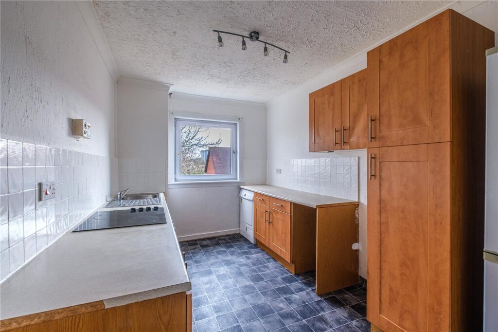 Strathmore Gardens, Rutherglen, Glasgow, G73 photo 2