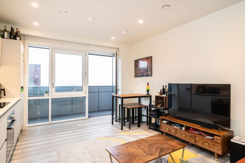 Apartment in London - View 5
