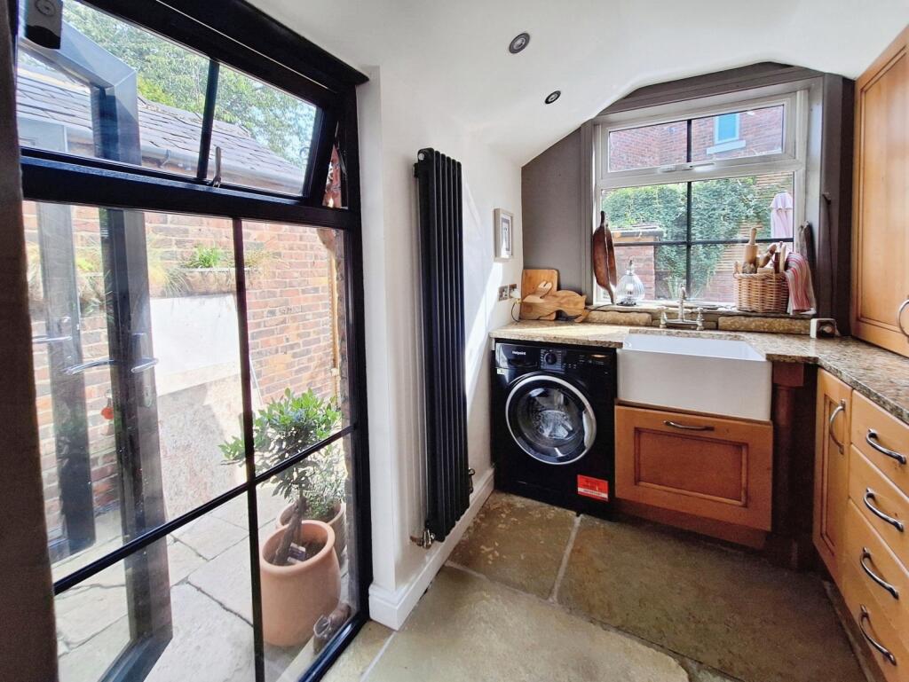 House in Stockport - View 5