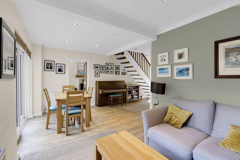Woodlands Drive, Goostrey photo 3