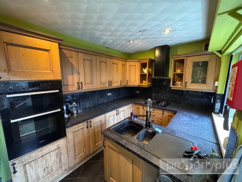 House in Cardiff, Treorchy - View 5