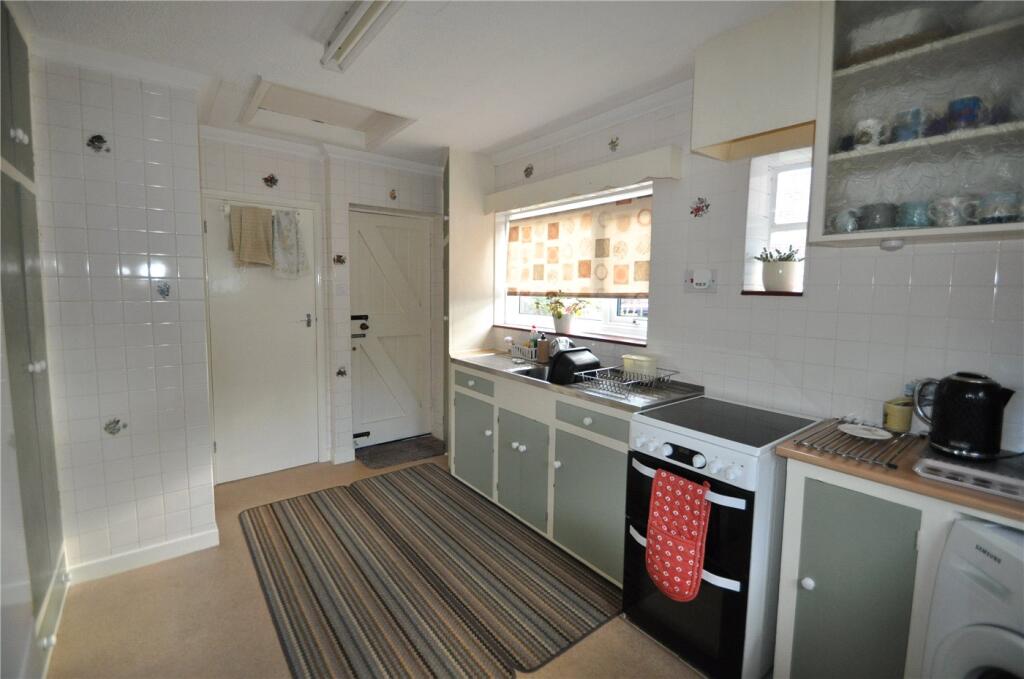 House in Tonbridge - More