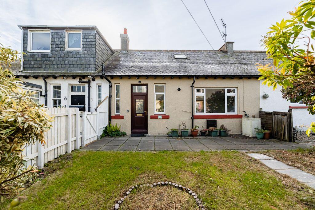 House in Edinburgh, Ratho Station