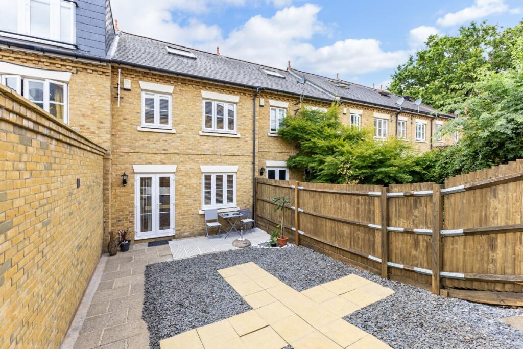 Property photo 11