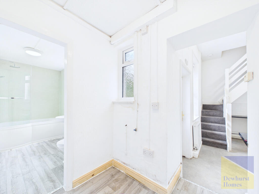 House in Ribble Valley, Longridge - More