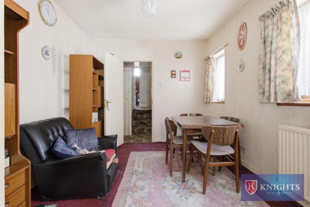 Elsden Road , Bruce Grove, London, N17 - View 5