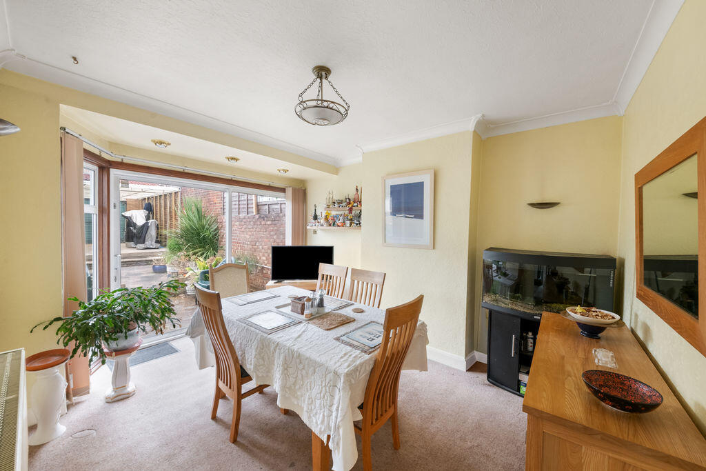 House in Southall - View 4