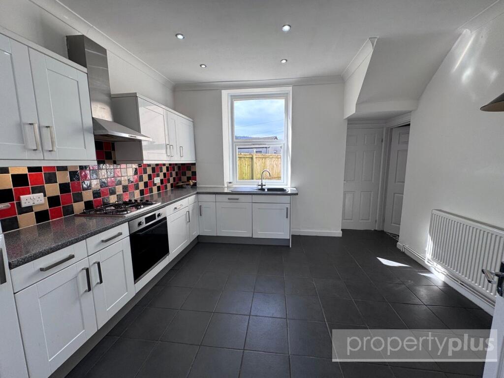 Dunraven Terrace, Treorchy, Rhondda Cynon Taff, CF42 - View 3