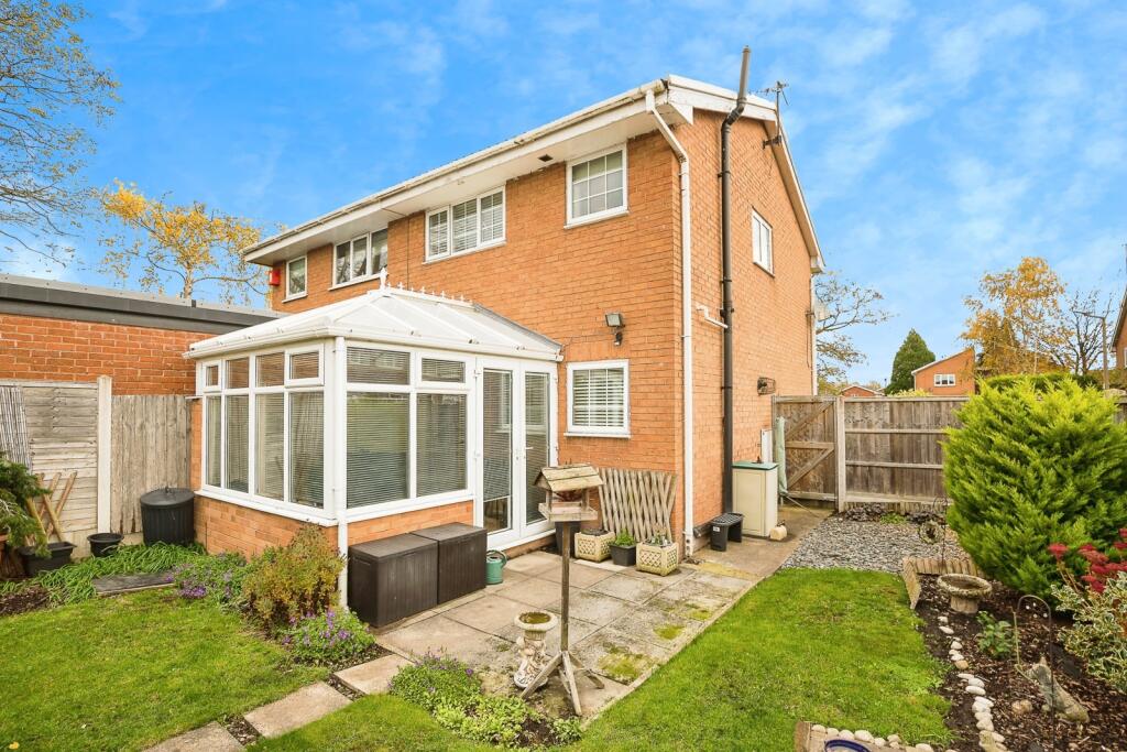 Shrewsbury Way, Saltney, Chester, Cheshire West and Ches, CH4 photo 4